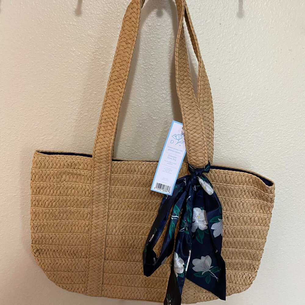 Purse Bundle NWT Draper James Straw Bag Tote and a Blue Nanette Lepore Crossbody - Picture 2 of 7